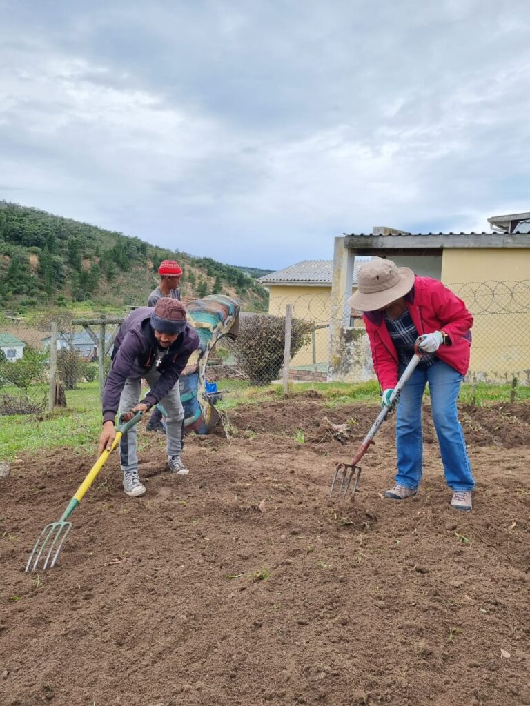 Great Brak River Conservancy Launches Sustainable Food Garden Project at SANTA Crèche